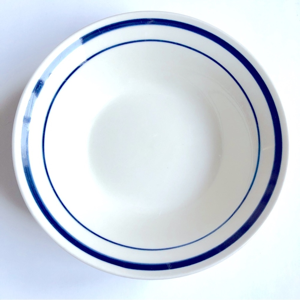 STONEWARE Cereal Soup Bowl 6 5/8”Off White Blue